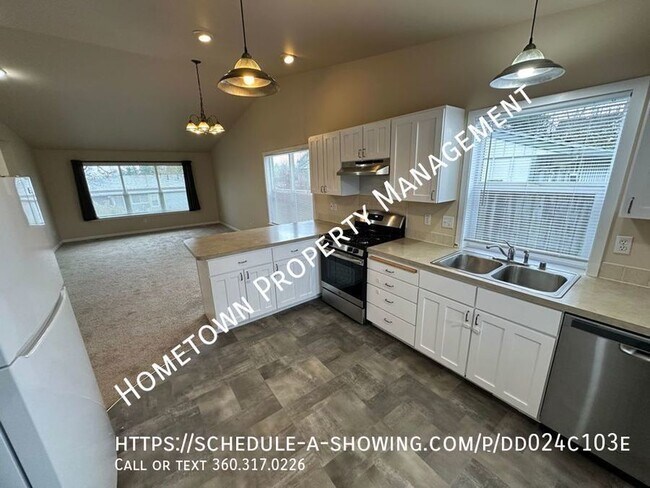 Foto del edificio - 3 Bedroom, 3 Bath Olympia Home with Mother...