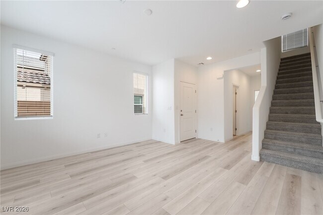 Foto del edificio - 408 Grand Toccata St