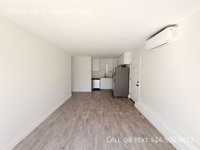 Foto del edificio - 10514 1/4 S. Vermont Ave-
