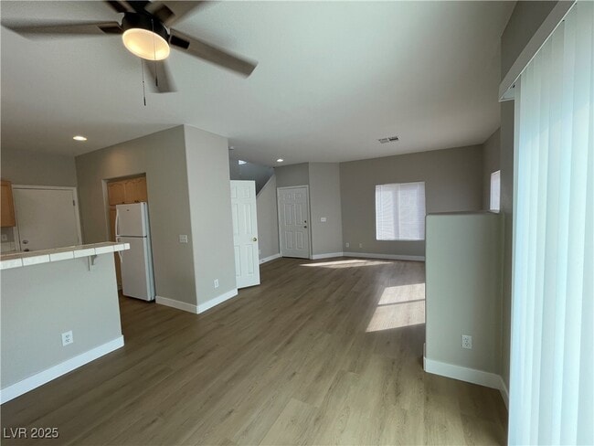 Foto del edificio - 8463 Antique Cameo Ave