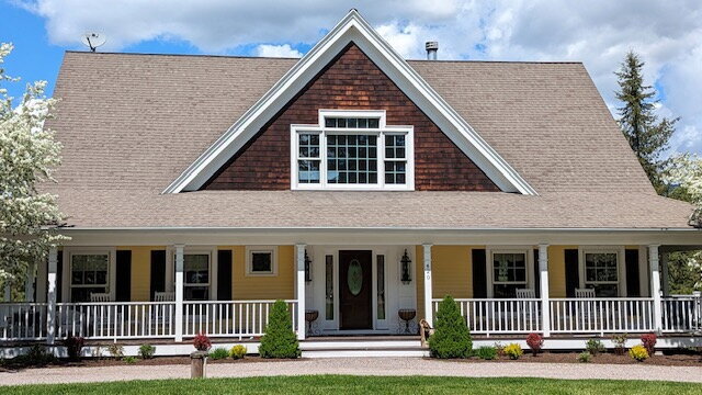 Building Photo - 5 bedroom, 4 bath