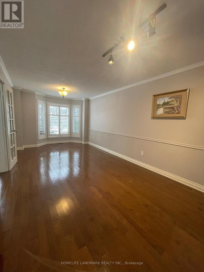 Photo du bâtiment - 2194 Oak Bliss Crescent