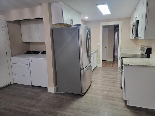 Photo - 8490 S 1330 E House