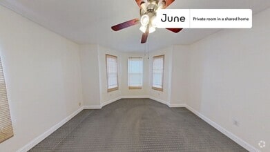 Building Photo - Private bedroom in 3 bed/1 bath Home