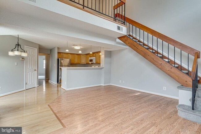 Building Photo - 6015 Curtier Dr