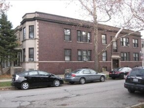 Building Photo - 1257 W Newport Ave