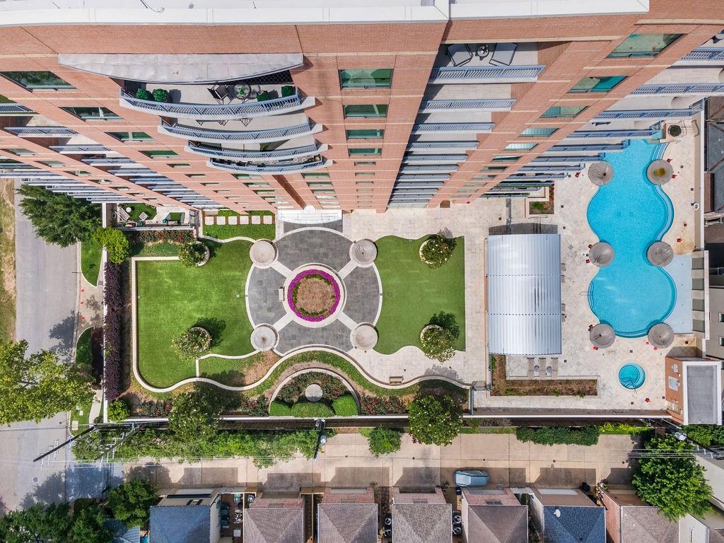 2207 Bancroft Ln Unit 1103, Houston, TX 77027 Condo for Rent in