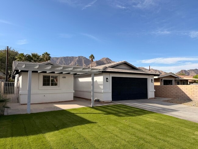 Building Photo - 51905 Avenida Velasco