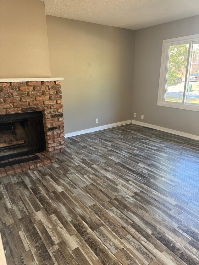 Foto del edificio - 6710 Northwest Dr