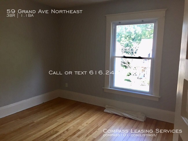 Building Photo - 59 Grand Ave NE