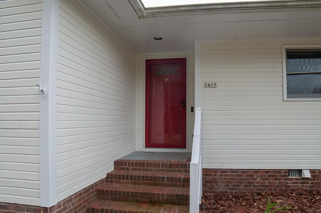 Foto del edificio - 1417 Owls Nest Rd
