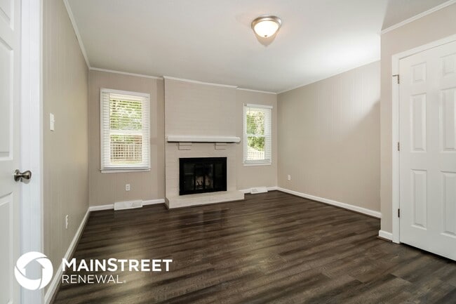 Building Photo - 4712 Beechcroft Dr