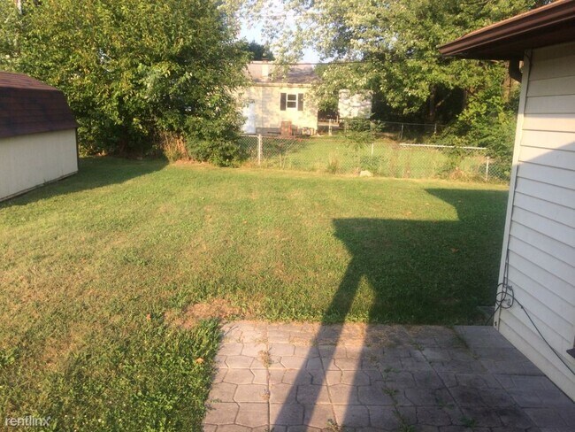 Foto del edificio - 3 br, 1 bath Duplex - 311 Raines Street 309