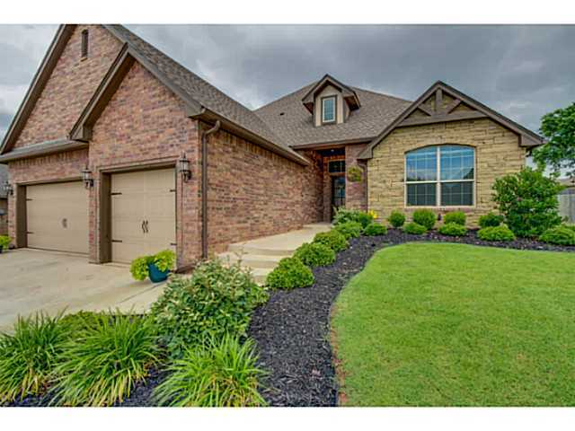 Foto del edificio - Kelly Lakes Addition - 4 bed 2 1/2 bath + ...
