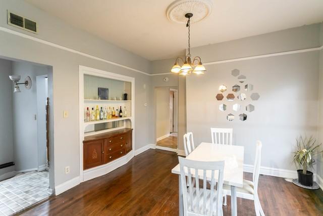 Building Photo - 4 bedroom in CHICAGO IL 60614