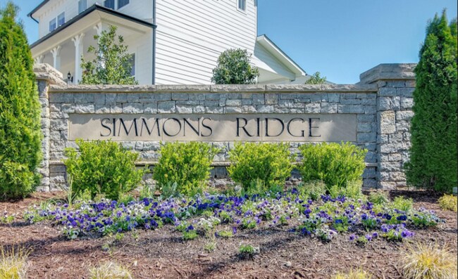 Foto del edificio - Wonderful 3BR/3BA townhome in Franklin! At...