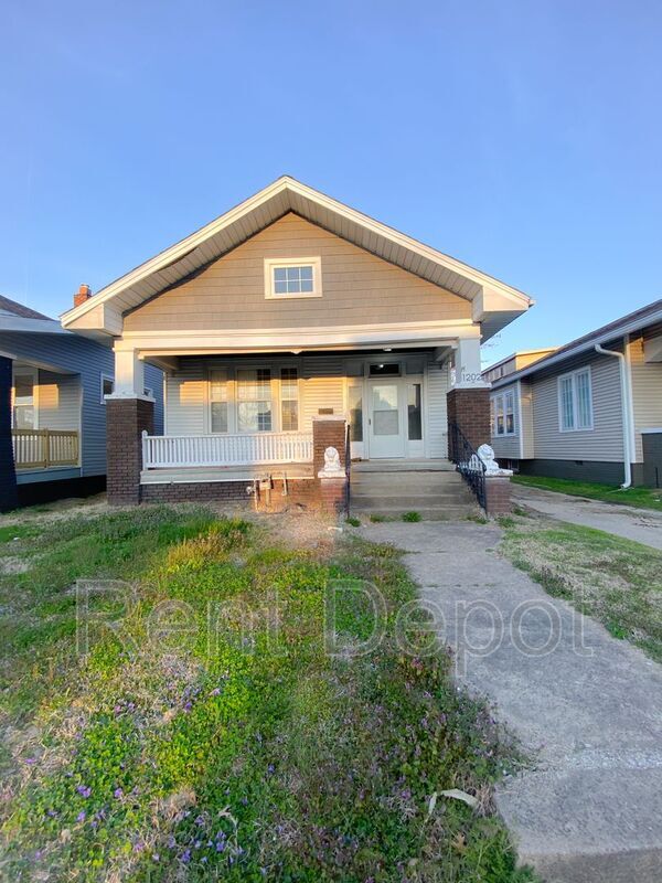 1202 S Kentucky Ave, Evansville, IN 47714 House Rental in Evansville