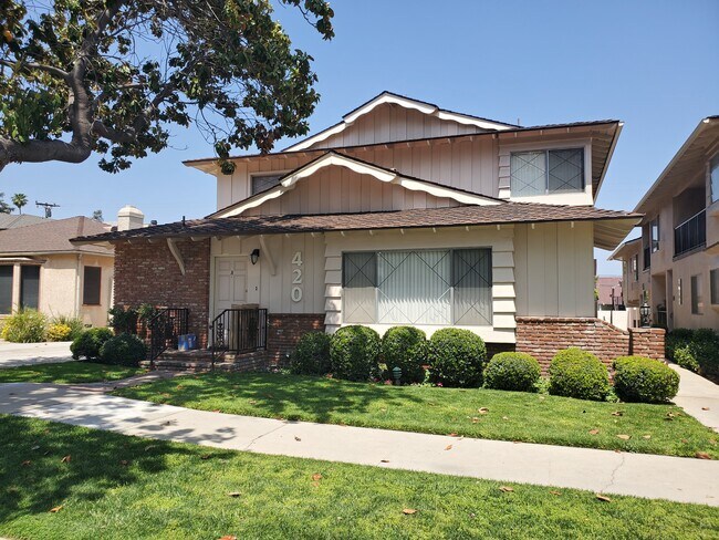 Building Photo - 420 N Monterey St