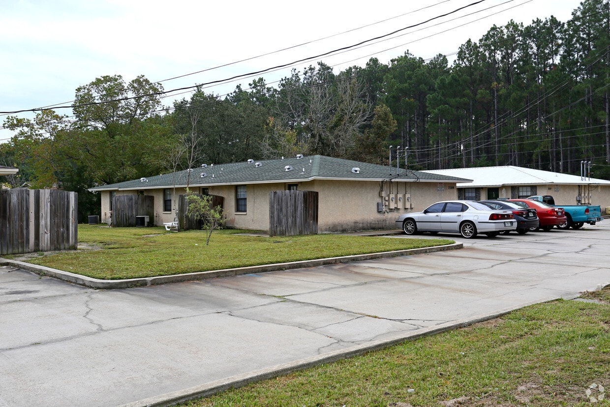 Building Photo - 2503 Minnesota Ave