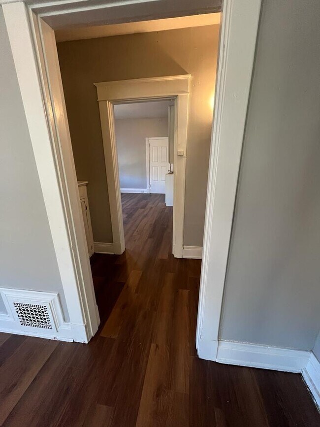 Foto del edificio - 3612 Dawson Ave