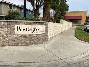 Building Photo - 9757 Cornwall Dr