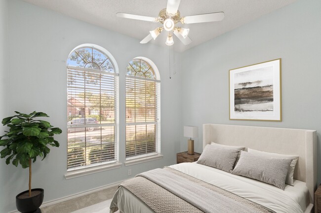 Building Photo - 8200 Stern St