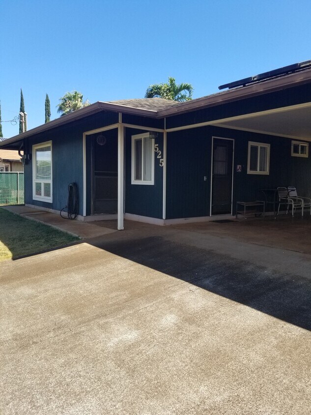 Primary Photo - Charming home in Paia