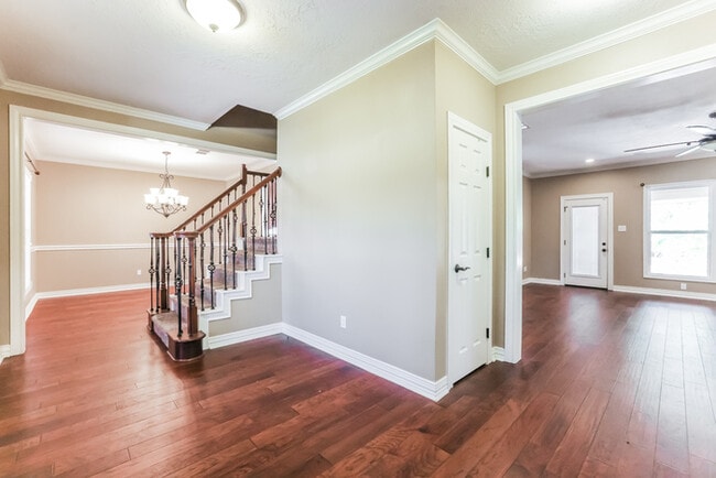 Building Photo - 411 S Cypress Estates Cir