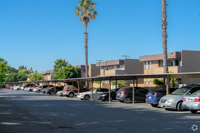 Alternar - Acacia at Carmichael Apartments