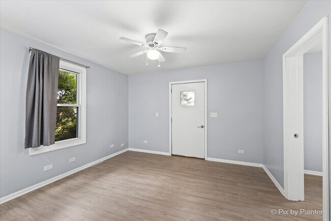 Foto del edificio - 4311 IL-176