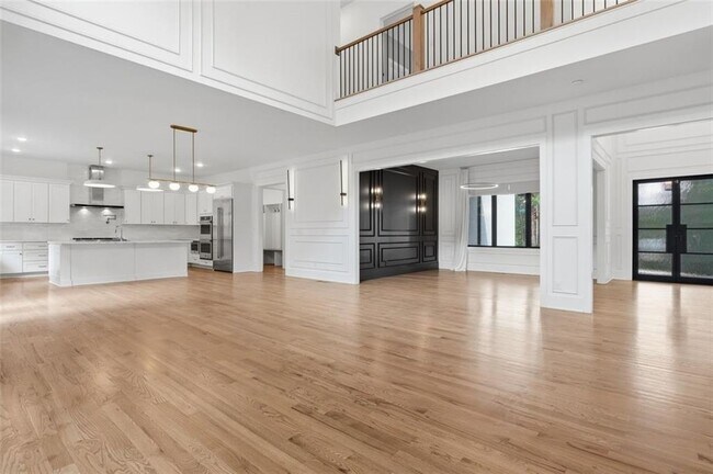 Foto del edificio - 1200 Moores Mill Rd NW