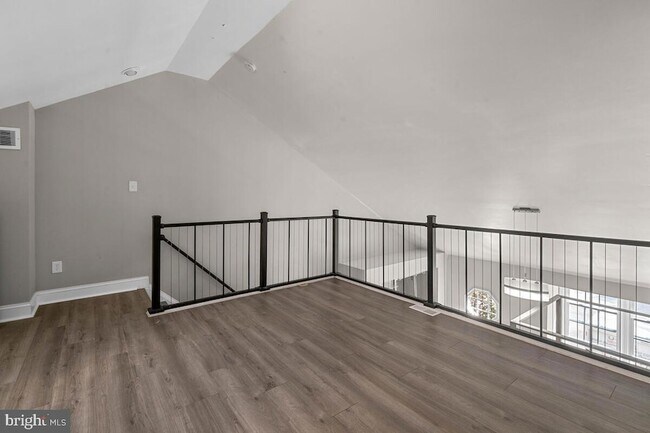 Foto del edificio - 8609 Hawk Run Terrace