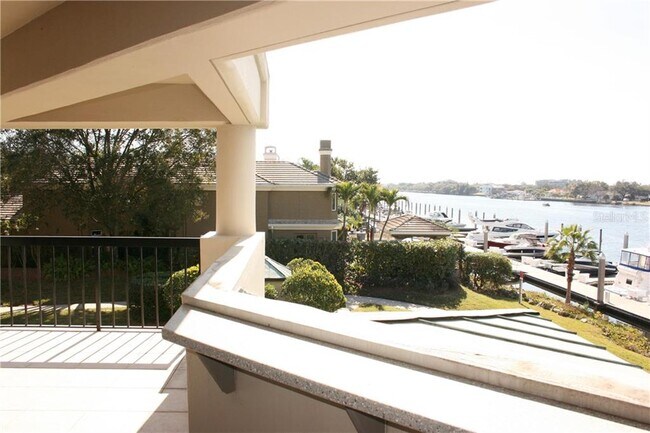 Foto del edificio - 921 Seddon Cove Way
