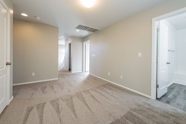 Building Photo - 7216 Mulberry Forest St