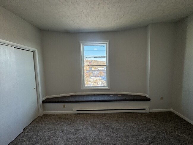 Foto del edificio - 731 Main St