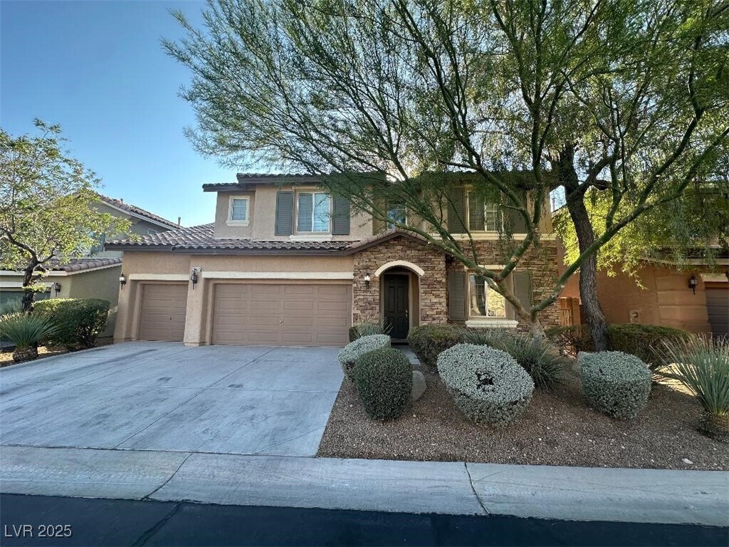 Foto principal - 10467 Brown Wolf St