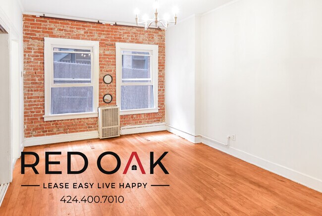 Building Photo - 532 S Coronado St