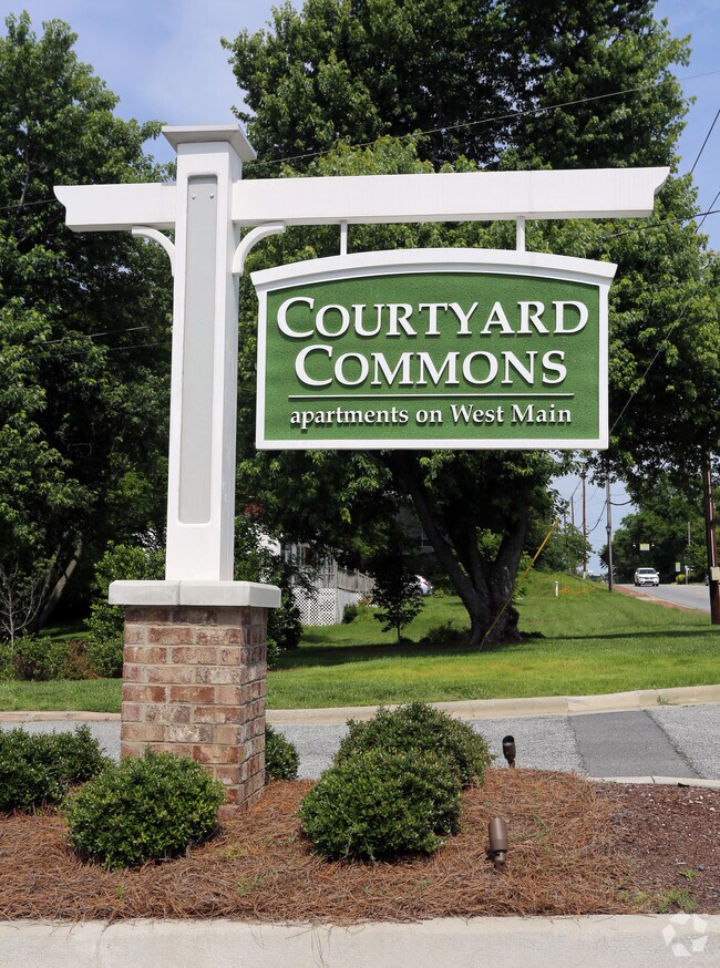 Courtyard Commons Rentals Jamestown, NC