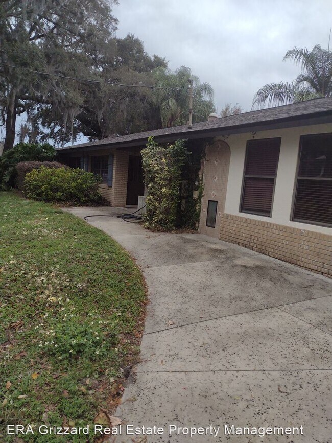 Building Photo - 3 br, 2 bath House - 36651 Micro Racetrack...