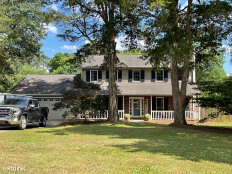 Foto principal - 3 br, 2.5 bath House - 1028 Colony Dr