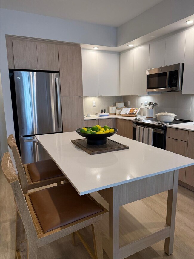 Foto del edificio - 15600 NW 2nd Ct