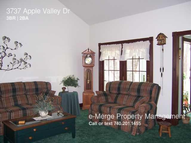 Building Photo - 3737 Apple Valley Dr