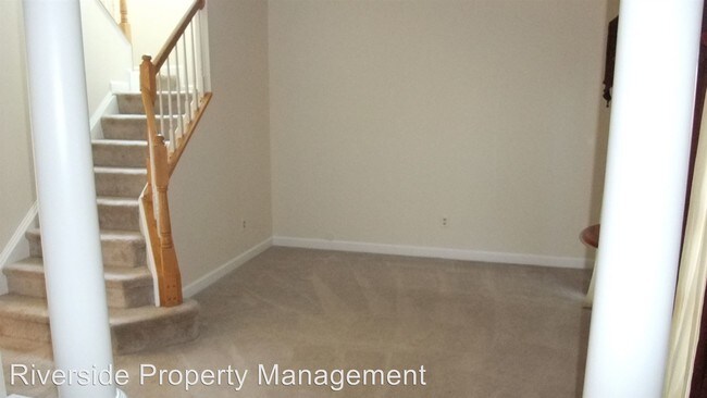 Building Photo - 4 br, 3.5 bath House - 16077 Olmstead Lane