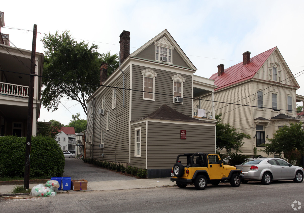 Primary Photo - 89 Spring St