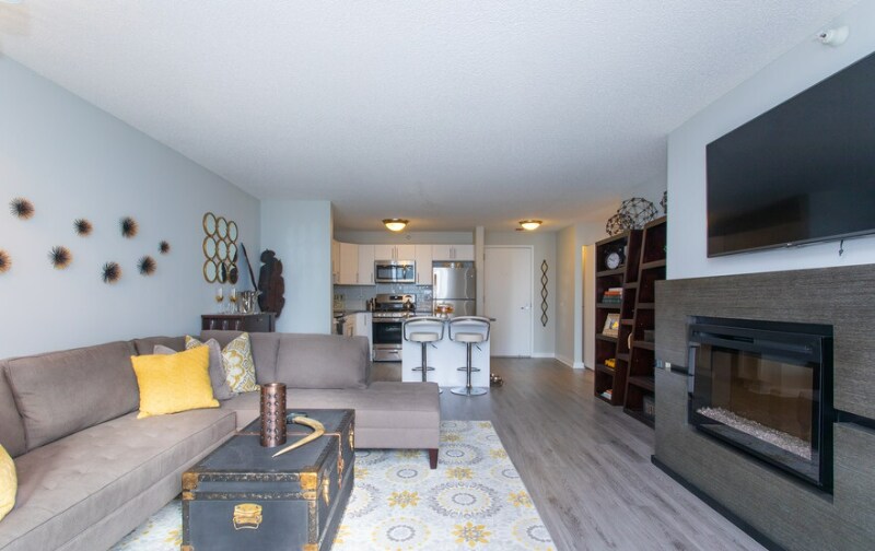 Foto principal - 541 N State St