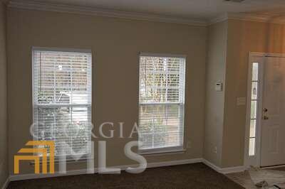 Building Photo - 612 Kenridge Way