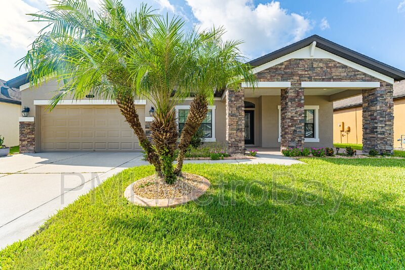 Foto principal - 8449 Bluevine Sky Dr