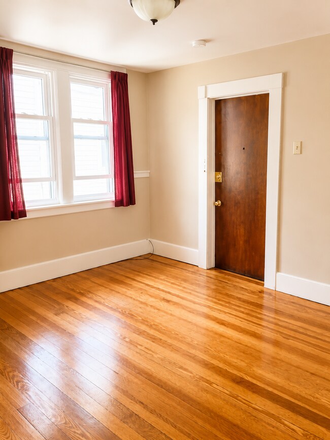 Foto del edificio - 714 W Liberty St
