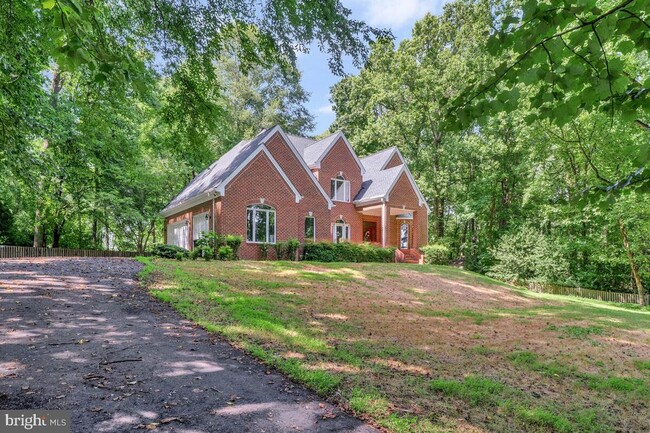 Building Photo - 502 Seneca Knoll Ct