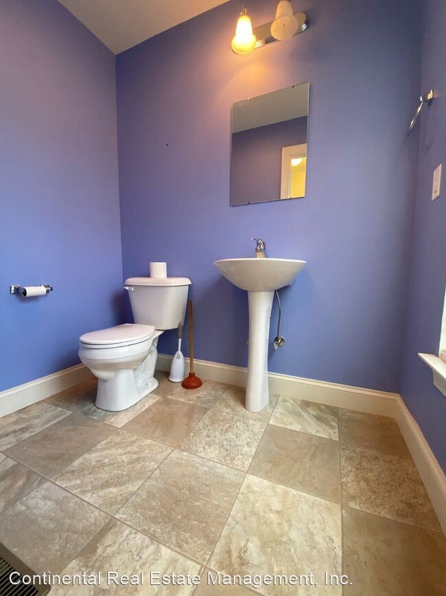 Building Photo - 3 br, 2.5 bath House - 234 Kestrel Lane